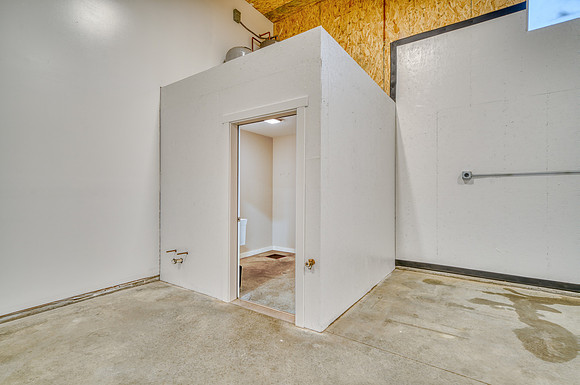20251126_505_JETWAY_DR_8