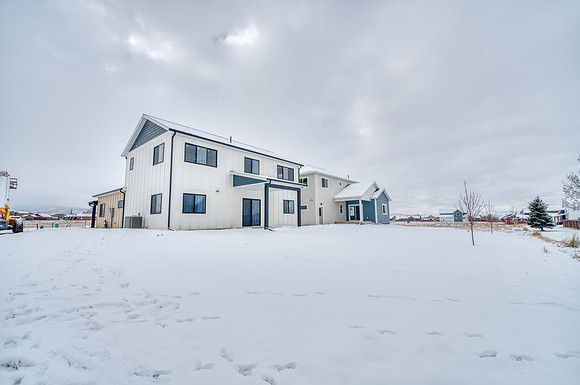 HARTMANN_PHOTOGRAPHY_20251205_399_CLOUDFIELD_CIR_62