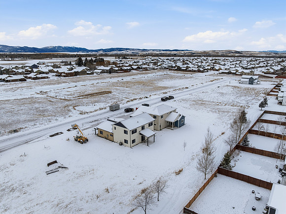 DJI_20251205081905_0271_D