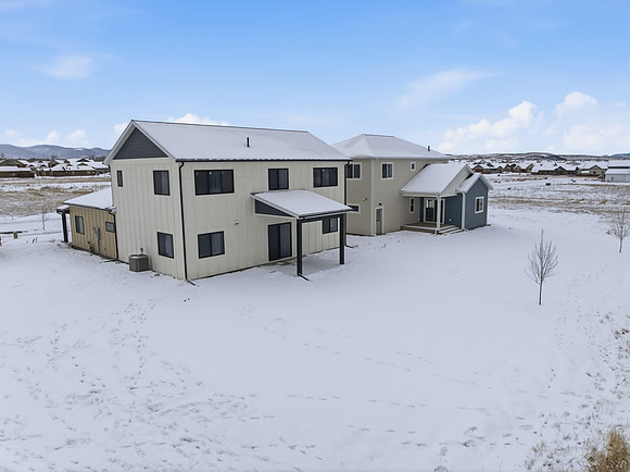 DJI_20251205081410_0196_D