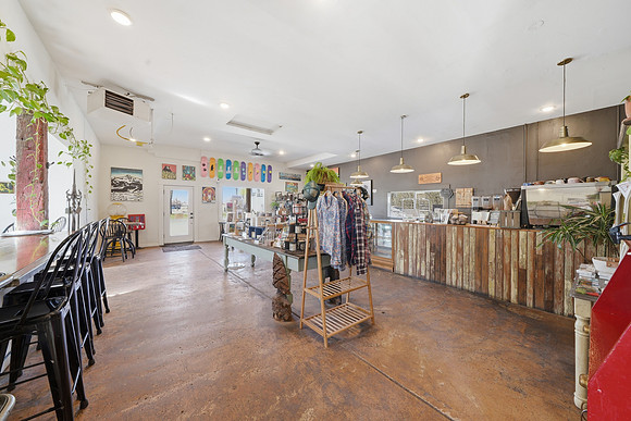 Hartmann_Photography_20260327_220_S_Broadway_015