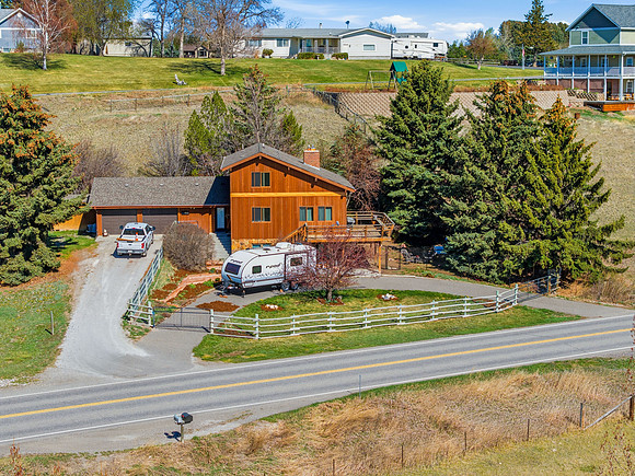 20260409_8585_Churchill_Road_Drone_018
