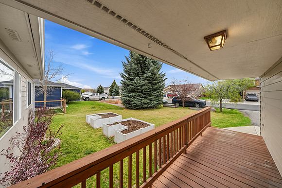 Hartmann_Photography_20260413_1109_Biehl_Dr_043