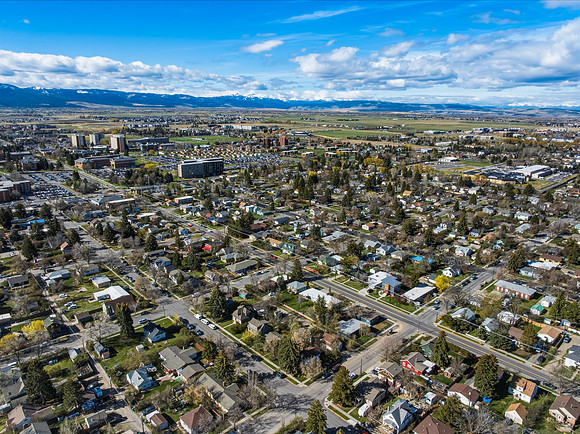 Hartmann_Photography_20260414_407_S_10th_009-2