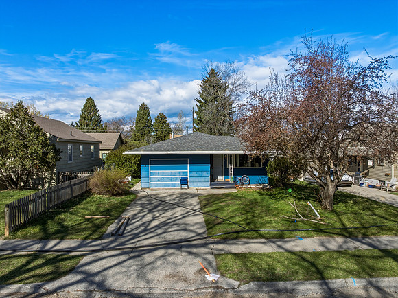 Hartmann_Photography_517_S_13th_ave2026-04-14 at 2.39.15 PM 4