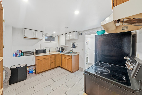 517_S_13th_Ave_20260416_Hartmann_Photography_018