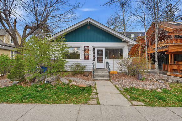 20260420_-_103_S_8th_AVe_008