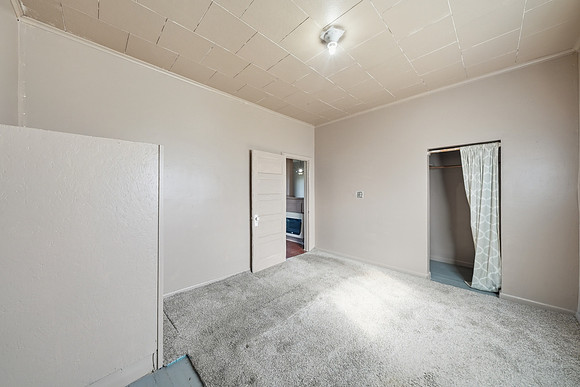 20260421_-_204_Miles_St_Clyde_Park_MT_031