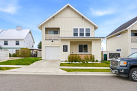 20260429_-_1976_Little_Cottage_002