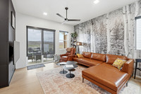 20260429_-_1976_Little_Cottage_010