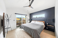 20260429_-_1976_Little_Cottage_019
