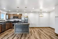 20260502_-_2012_Ross_Way_A_011
