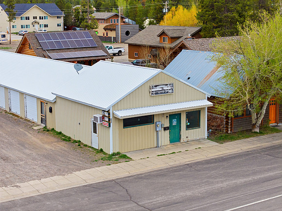 20260516_-_305_Lewis_Ave_Drone_SR_035