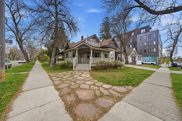 20260420_-_103_S_8th_AVe_013