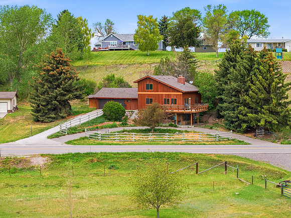 8685_Churchill_Rd_056