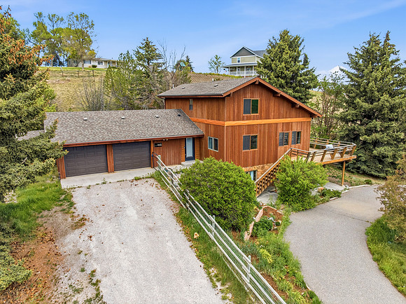 8685_Churchill_Rd_063