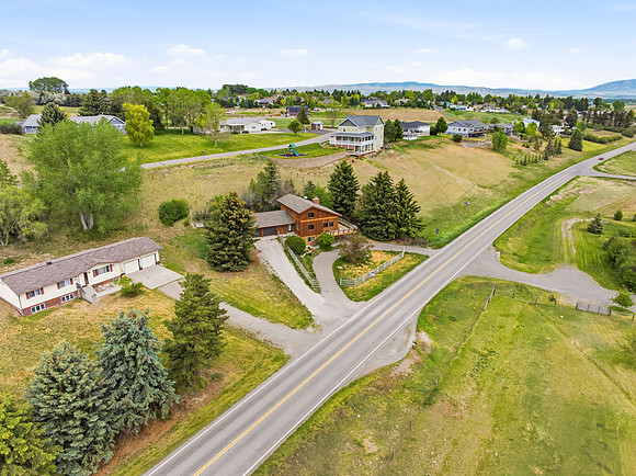 8685_Churchill_Rd_057