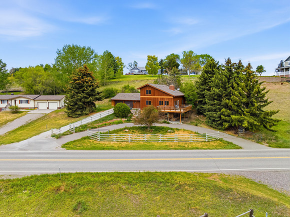 8685_Churchill_Rd_054