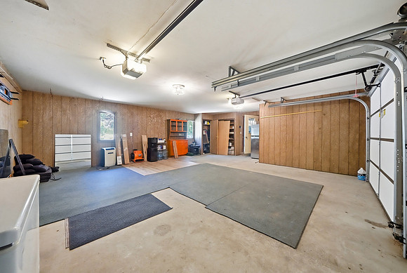 8685_Churchill_Rd_038
