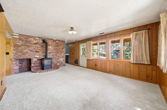 8685_Churchill_Rd_030