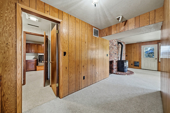 8685_Churchill_Rd_028