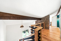 8685_Churchill_Rd_010