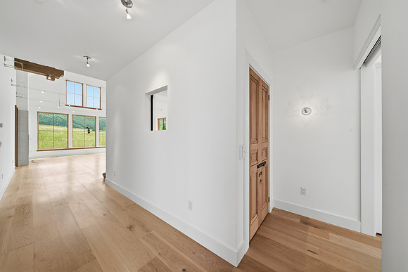 260615_1111_Upper_Tom_Burke_016