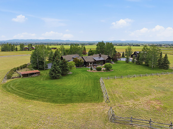 696_Belle_Creek_Rd_Belgrade_109
