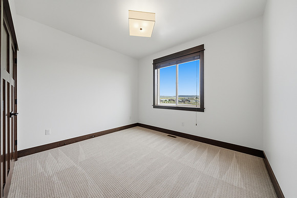 2_Paddlefish_Court_Three_Forks_022