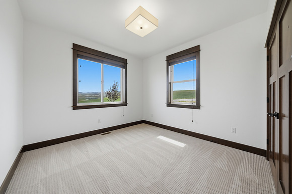 2_Paddlefish_Court_Three_Forks_024