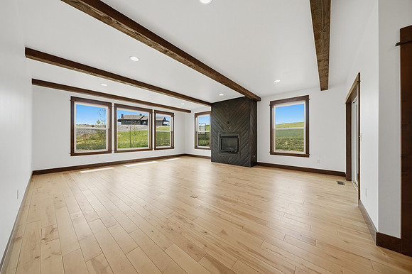 2_Paddlefish_Court_Three_Forks_029