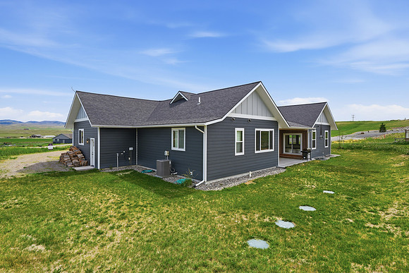 2_Paddlefish_Court_Three_Forks_038