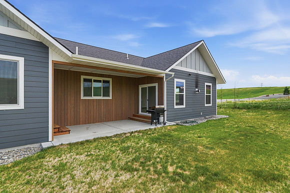2_Paddlefish_Court_Three_Forks_037