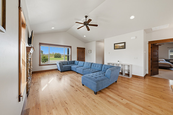 802_Flanders_Creek_Avenue_Bozeman_016