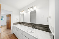 6150_Pleasant_Street_Manhattan_011