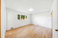 6150_Pleasant_Street_Manhattan_003