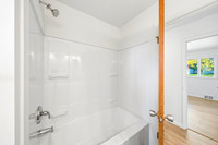 6150_Pleasant_Street_Manhattan_012