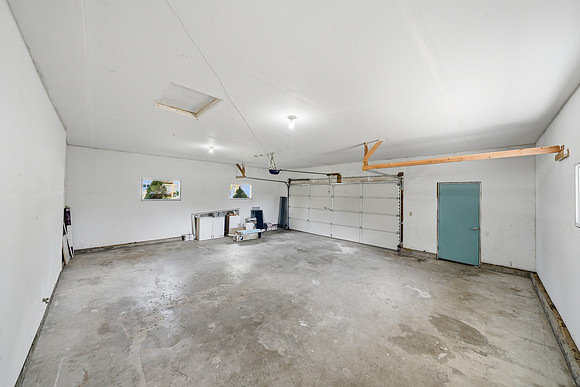 6150_Pleasant_Street_Manhattan_036