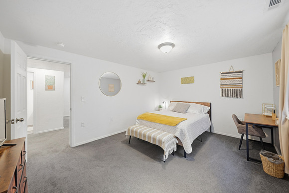 908_Paisley_Drive_Belgrade_025