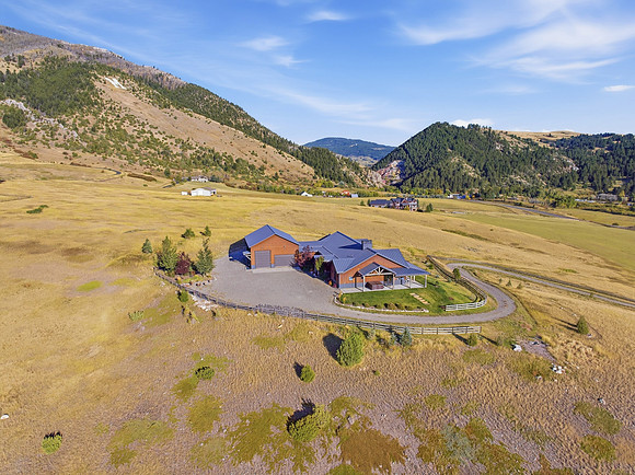 3697_Bridger_Canyon_Road_Bozeman_055
