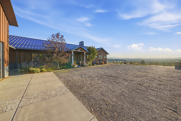 3697_Bridger_Canyon_Road_Bozeman_051