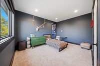 2211_Heeb_Road_Manhattan_012