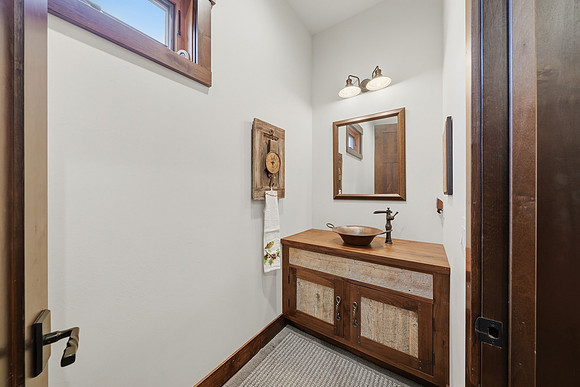 3697_Bridger_Canyon_Road_Bozeman_020