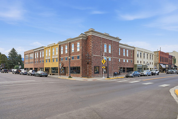 105_West_Park_Street_Livingston_040