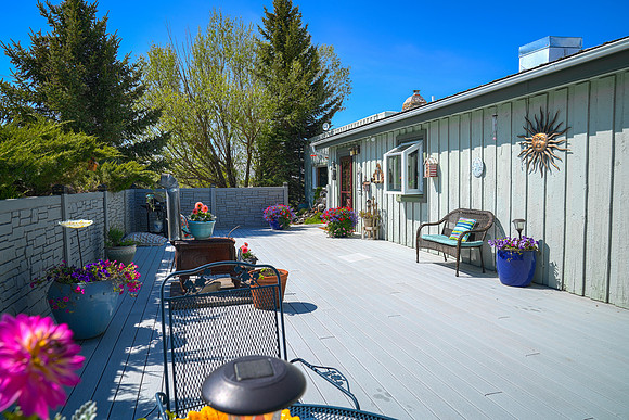 Front Deck 2