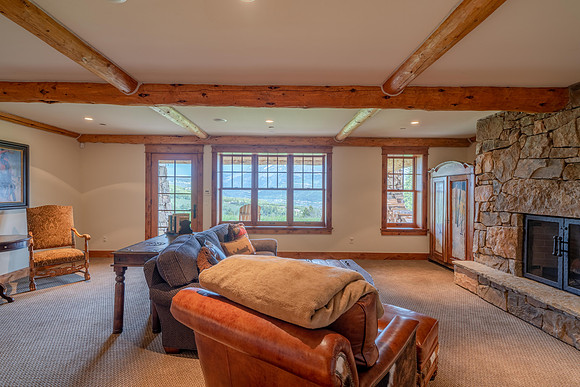 _1JH2429-HDR
